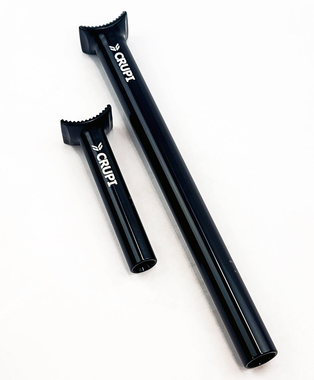 Crupi Pivotal Posts Black